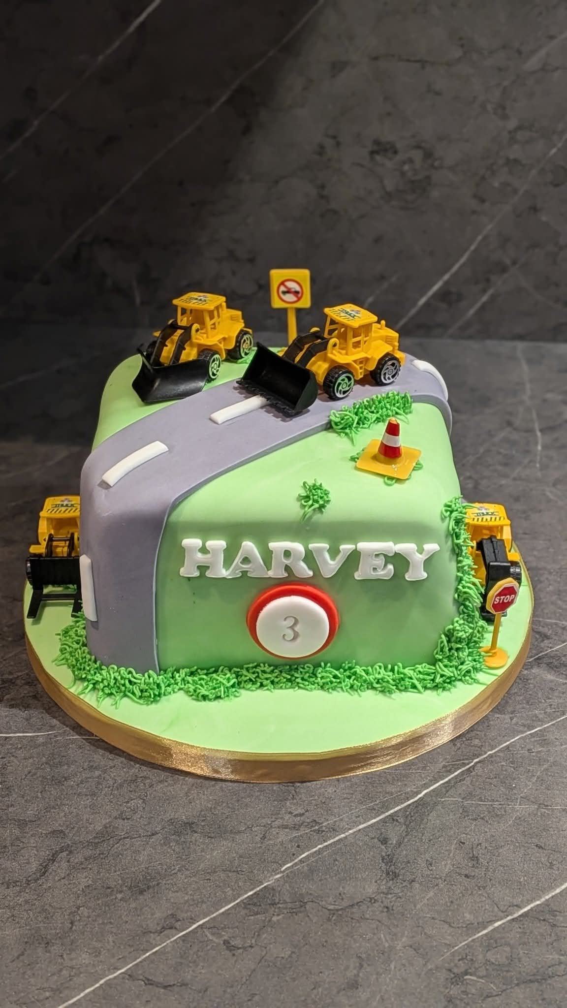 Construction diggers birthday cake
