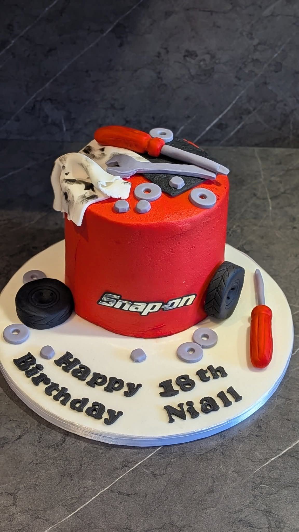 Snap-on tools mechanic birthday cake