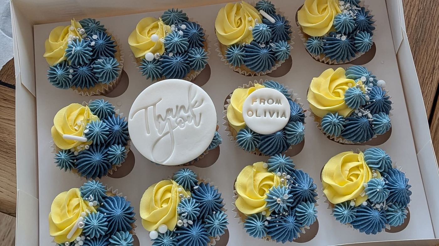 Sunflower 60th birthday cake